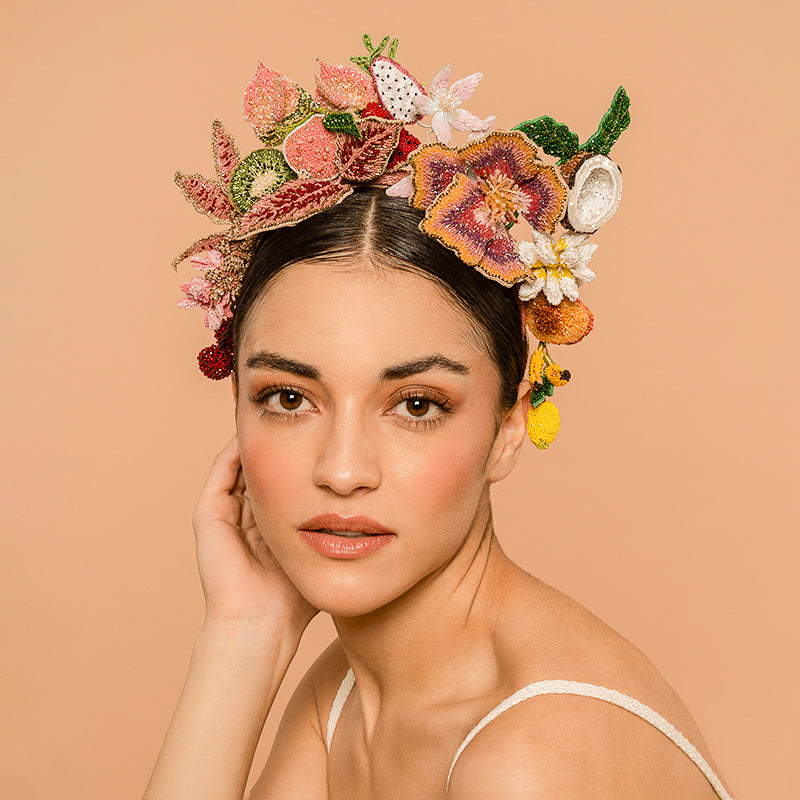 Model wearing our Deepa by Deepa Gurnani Handmade Delicacy Headband