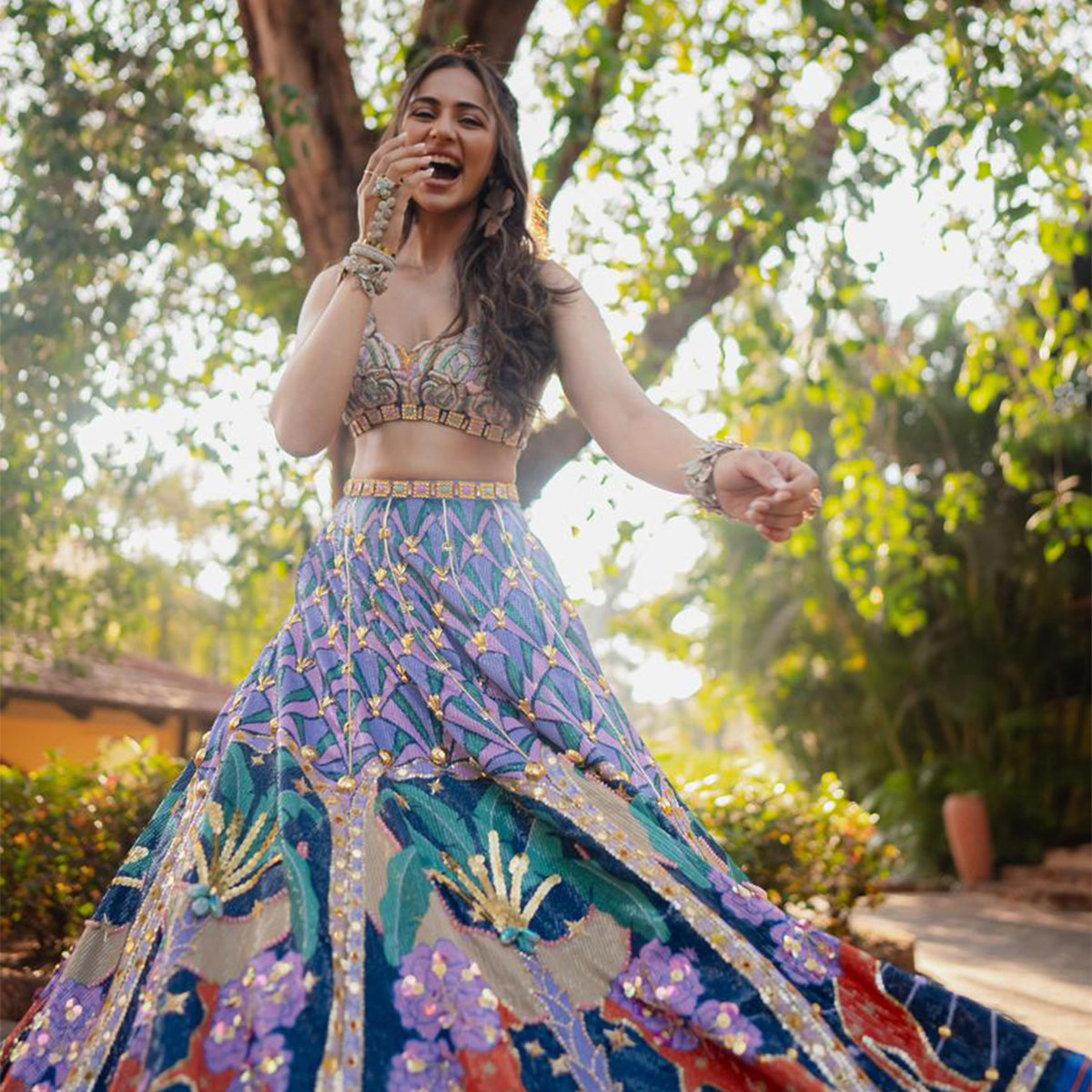 Rakul Preet x Deepa Gurnani Hathphool set