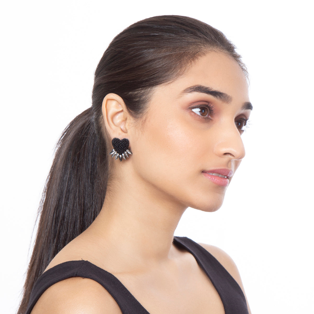 Model Wearing Deepa by Deepa Gurnani Handmade Black Danika Earrings