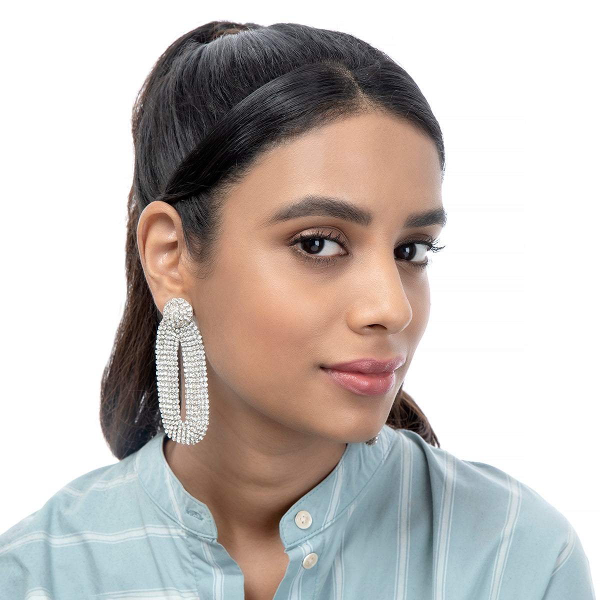 Model wearing our hand made Shyna Earrings Deepa by Deepa Gurnani