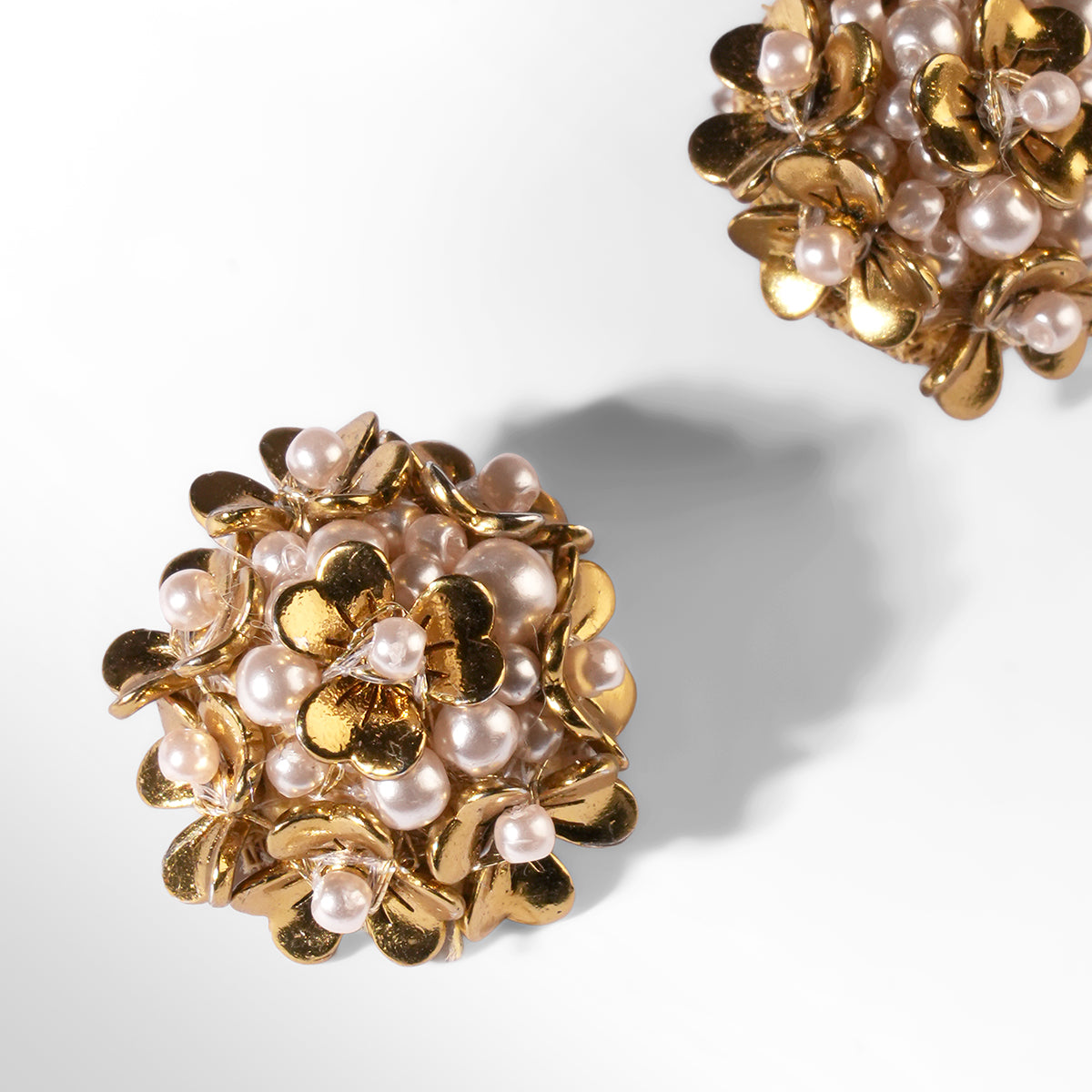 Kamar Earrings